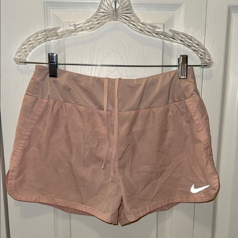 Nike Women's Athletic Shorts in Light Pink